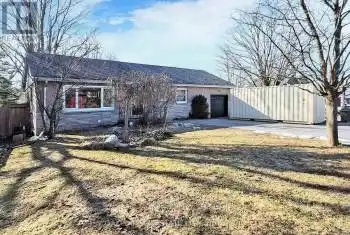 170 East Street, Uxbridge, Ontario L9P1L2, 4 Bedrooms Bedrooms, ,2 BathroomsBathrooms,All Houses,For Sale,East,N12049373