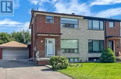 17 Woodenhill Court Unit# Upper Toronto (Keelesdale-Eglinton West) Ont