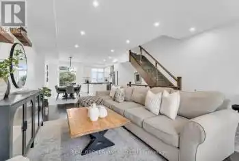 8 Whitehorn Lane, Halton Hills (Georgetown), Ontario L7G0K1, 3 Bedrooms Bedrooms, ,4 BathroomsBathrooms,All Houses,For Sale,Whitehorn,W12049206