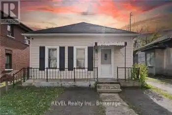 4492 MORRISON Street, Niagara Falls (210 - Downtown), Ontario L2E2B5, 3 Bedrooms Bedrooms, ,1 BathroomBathrooms,All Houses,For Sale,MORRISON,X12049554