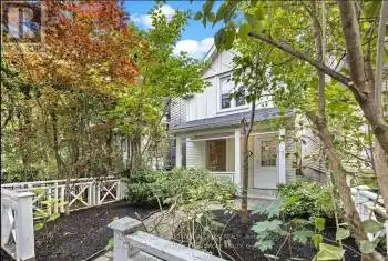 75 Eaton Avenue, Toronto (Danforth), Ontario M4J2Z4, 2 Bedrooms Bedrooms, ,2 BathroomsBathrooms,All Houses,For Rent,Eaton,E12050054