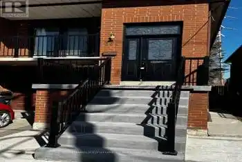 364 Hopewell Avenue, Toronto (Briar Hill-Belgravia), Ontario M6E2S2, 3 Bedrooms Bedrooms, ,1 BathroomBathrooms,All Houses,For Rent,Hopewell,W12050061