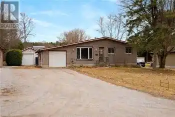 59 LYNDHURST Avenue, Simcoe, Ontario N3Y4J9, 4 Bedrooms Bedrooms, ,1 BathroomBathrooms,All Houses,For Sale,LYNDHURST,40711037