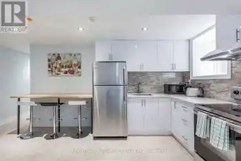 77 Homewood Avenue, Toronto (Cabbagetown-South St. James Town), Ontario M4Y2K1, 4 Bedrooms Bedrooms, ,4 BathroomsBathrooms,All Houses,For Rent,Homewood,C12050175