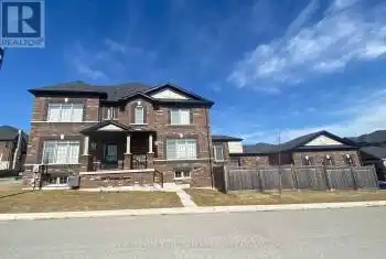 84 CARONDALE Square, East Gwillimbury (Sharon), Ontario L9N0X8, 4 Bedrooms Bedrooms, ,3 BathroomsBathrooms,All Houses,For Rent,CARONDALE,N12050196