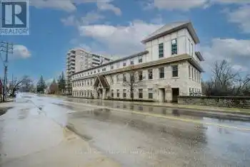 83 Neeve Street Unit# 7, Guelph (St. Patrick's Ward), Ontario N1E5R9, 2 Bedrooms Bedrooms, ,1 BathroomBathrooms,Condo,For Sale,Neeve,X12050413