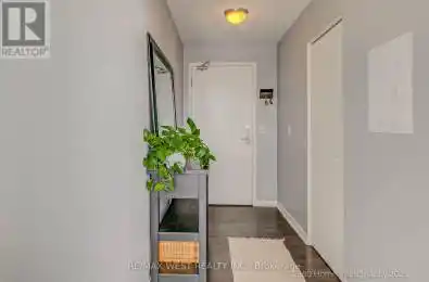 51 East Liberty Street Unit# 1512 Toronto (Niagara) Ontario M6K3P8