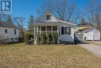 51 Devonshire Place, St. Thomas, Ontario N5R3N2, 2 Bedrooms Bedrooms, ,2 BathroomsBathrooms,All Houses,For Sale,Devonshire,X12050882