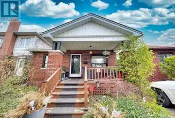 43 Stanhope Avenue Unit# Main, Toronto (Broadview North), Ontario M4K3N4, 2 Bedrooms Bedrooms, ,1 BathroomBathrooms,All Houses,For Rent,Stanhope,E12050853