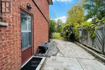 38 Weldrick Road Unit# Back, Richmond Hill (North Richvale), Ontario L4C3T8, 1 Bedroom Bedrooms, ,1 BathroomBathrooms,All Houses,For Rent,Weldrick,N12051120
