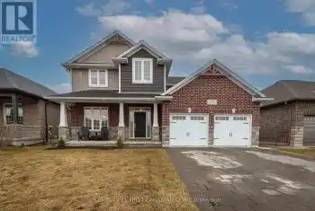 149 Spencer Avenue, Lucan Biddulph (Lucan), Ontario N0M2J0, 4 Bedrooms Bedrooms, ,4 BathroomsBathrooms,All Houses,For Sale,Spencer,X12050398