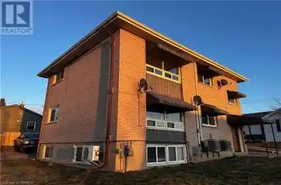 73 FOURTH Avenue Unit# 2 Brantford Ontario N3S6P6