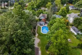 94 SUTHERLAND Street, Caledonia, Ontario N3W1B4, 6 Bedrooms Bedrooms, ,3 BathroomsBathrooms,All Houses,For Sale,SUTHERLAND,40711956