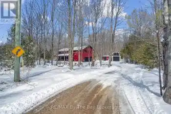 600055 50 Sideroad Unit# 600055, Chatsworth, Ontario N0H1R0, 4 Bedrooms Bedrooms, ,4 BathroomsBathrooms,All Houses,For Sale,50,X12050831