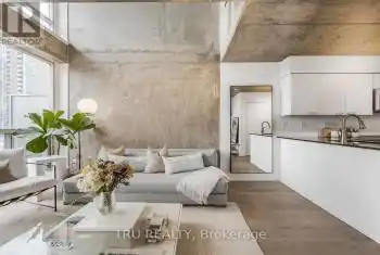 1029 King Street Unit# 841, Toronto (Niagara), Ontario M6K3M9, 2 Bedrooms Bedrooms, ,2 BathroomsBathrooms,Condo,For Sale,King,C12050442