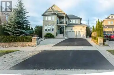 35 Vandervoort Drive Richmond Hill (Jefferson) Ontario L4E0C7