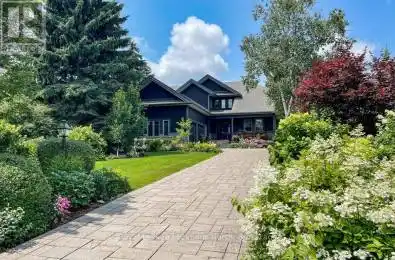 104 Hoggard Court Blue Mountains Ontario N0H2P0