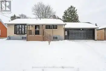 18 Ridgewood Avenue Unit# Main Floor, Kitchener, Ontario N2H4L2, 3 Bedrooms Bedrooms, ,1 BathroomBathrooms,All Houses,For Rent,Ridgewood,X12051582