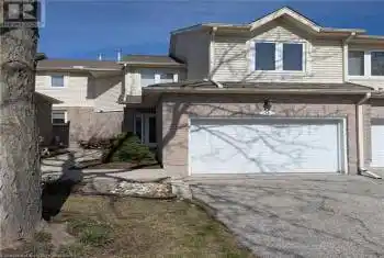 365 BENNINGTON Gate Unit# 9, Waterloo, Ontario N2T2L1, 2 Bedrooms Bedrooms, ,4 BathroomsBathrooms,All Houses,For Rent,BENNINGTON,40712049