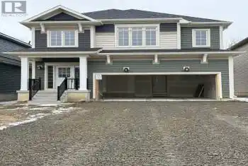 375 McEachern Ln Lane, Gravenhurst, Ontario P1P0H8, 4 Bedrooms Bedrooms, ,3 BathroomsBathrooms,All Houses,For Rent,McEachern Ln,X12051646