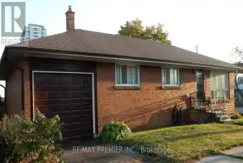 33 Warnica Avenue, Toronto (Islington-City Centre West), Ontario M8Z1Z5, 4 Bedrooms Bedrooms, ,2 BathroomsBathrooms,All Houses,For Sale,Warnica,W12051735