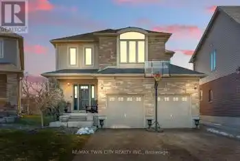 128 Robert Simone Way, North Dumfries, Ontario N0B1E0, 4 Bedrooms Bedrooms, ,4 BathroomsBathrooms,All Houses,For Sale,Robert Simone,X12051295