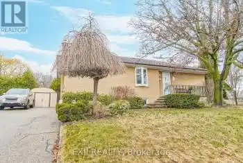 47 Combe Avenue, Toronto (Bathurst Manor), Ontario M3H4J5, 4 Bedrooms Bedrooms, ,2 BathroomsBathrooms,All Houses,For Sale,Combe,C12050736