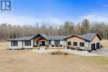 10652 County Road 2 Road, Alnwick/Haldimand (Grafton), Ontario K0K2G0, 4 Bedrooms Bedrooms, ,3 BathroomsBathrooms,All Houses,For Sale,County Road 2,X12051386