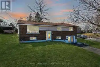86 Wallbridge Crescent, Belleville (Belleville Ward), Ontario K8P1Z4, 6 Bedrooms Bedrooms, ,2 BathroomsBathrooms,All Houses,For Sale,Wallbridge,X12051499