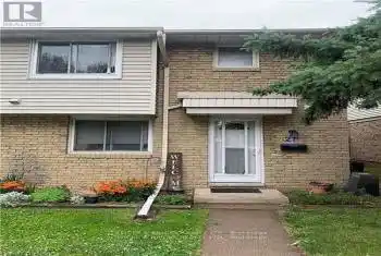 6767 Thorold Stone Road Unit# 21, Niagara Falls (206 - Stamford), Ontario L2J3W9, 3 Bedrooms Bedrooms, ,2 BathroomsBathrooms,All Houses,For Sale,Thorold Stone,X12051918