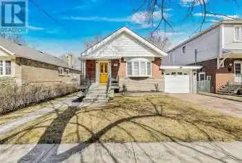 18 Hollydene Road, Toronto (Clairlea-Birchmount), Ontario M1L2A6, 4 Bedrooms Bedrooms, ,2 BathroomsBathrooms,All Houses,For Sale,Hollydene,E12052071