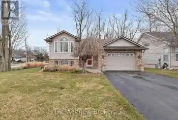 7 Rochelle Crescent, Fort Erie (335 - Ridgeway), Ontario L0S1N0, 3 Bedrooms Bedrooms, ,3 BathroomsBathrooms,All Houses,For Sale,Rochelle,X12052163