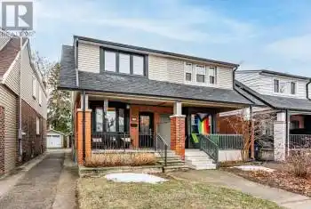 337 Queensdale Avenue, Toronto (Danforth Village-East York), Ontario M4C2B7, 3 Bedrooms Bedrooms, ,2 BathroomsBathrooms,All Houses,For Sale,Queensdale,E12051843
