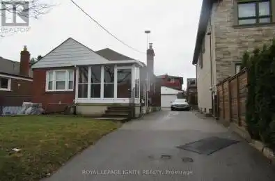 12 Stephen Drive Toronto (Stonegate-Queensway) Ontario M8Y3M5