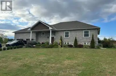 38 ASSELIN Drive Tiny Ontario L0L2J0