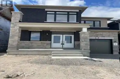 169 Fenchurch Manor Barrie Ontario L9J0W9
