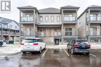 205 WEST OAK Trail Unit# 61, Kitchener, Ontario N2R0R9, 2 Bedrooms Bedrooms, ,1 BathroomBathrooms,All Houses,For Rent,WEST OAK,40711909