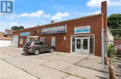 455 CUMBERLAND Avenue Hamilton Ontario L8M2A8