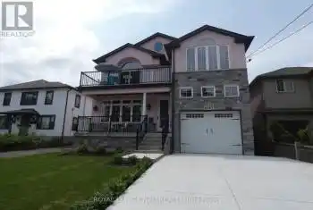 4807 Zimmerman Avenue, Niagara Falls (210 - Downtown), Ontario L2E3N1, 2 Bedrooms Bedrooms, ,2 BathroomsBathrooms,All Houses,For Sale,Zimmerman,X12052899
