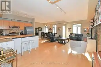 550 Front Street Unit# 602, Toronto (Waterfront Communities), Ontario M5V3N5, 2 Bedrooms Bedrooms, ,1 BathroomBathrooms,Condo,For Sale,Front,C12053623