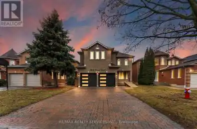 2615 Comet Court Mississauga (Sheridan) Ontario L5K2S1