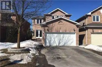 267 Austinpaul Drive Newmarket (Summerhill Estates) Ontario L3X2C5