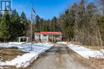 436 Kennedy Drive, Trent Lakes, Ontario K0M1A0, 2 Bedrooms Bedrooms, ,1 BathroomBathrooms,All Houses,For Sale,Kennedy,X12053602