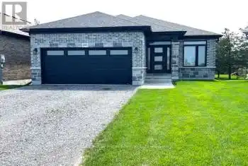 20 Athabaska Drive, Belleville (Thurlow Ward), Ontario K8N0T2, 3 Bedrooms Bedrooms, ,2 BathroomsBathrooms,All Houses,For Rent,Athabaska,X12053704