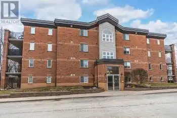 117 Edgehill Drive Unit# 203, Barrie (Letitia Heights), Ontario L4N1L9, 2 Bedrooms Bedrooms, ,1 BathroomBathrooms,Condo,For Sale,Edgehill,S12054082