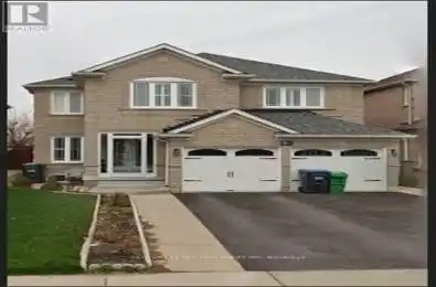 36 Field Thistle Drive Brampton (Sandringham-Wellington) Ontario L6R3A