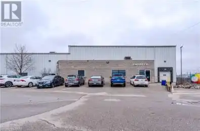 122 MIDDLETON Street Unit# 3 Brantford Ontario N3S7V7