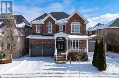 35 Morland Crescent Aurora Ontario L4G7Z2