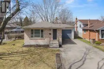8015 Michael Street, Niagara Falls (213 - Ascot), Ontario L2H2B6, 4 Bedrooms Bedrooms, ,1 BathroomBathrooms,All Houses,For Sale,Michael,X12053491