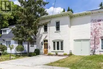135 Thompson Street, Meaford, Ontario N4L1M6, 3 Bedrooms Bedrooms, ,2 BathroomsBathrooms,All Houses,For Sale,Thompson,X12054381